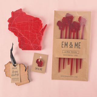 Wisconsin Love Stir Sticks, Swizzle Sticks: Transparent Red