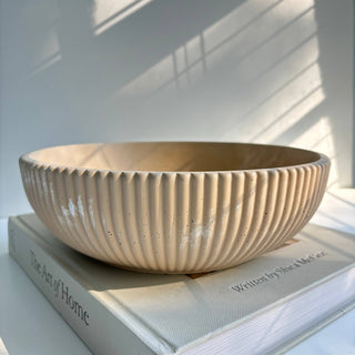 Temis- Fluted Bowl: Black Fusion Marble