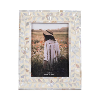Photo Frame - Ivory Wood Mother Of Pearl Inlay Vine: Ivory / 5x7