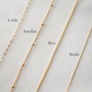 Tiny Cross Necklace in 14K Gold Fill (Jada): 14K Gold Fill / 18" Satellite