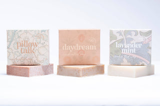 Moisturizing soap • Daydream • made with coconut oil, olive oil, babassu, honey & clay