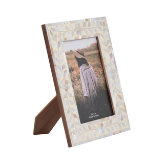 Photo Frame - Ivory Wood Mother Of Pearl Inlay Vine: Ivory / 5x7