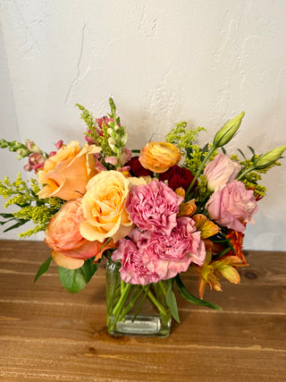 Warm Color Palette Bouquet - Vase, Deluxe Pictured