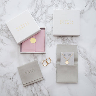 Tiny Cross Necklace in 14K Gold Fill (Jada): 14K Gold Fill / 18" Satellite