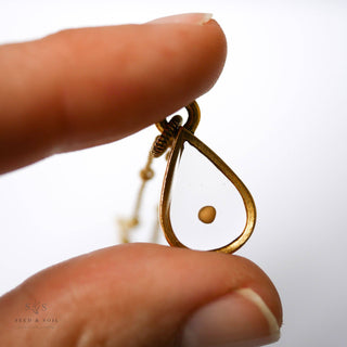 Small Teardrop Pendant: Silver / 18" Satellite Chain / Forgetmenot