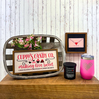 XOXO Heart Valentine's Soy Wax Candle - Valentines Gifts: Be My Valentine