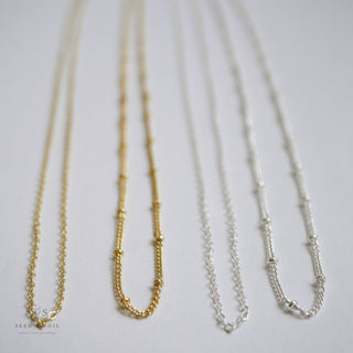 Small Teardrop Pendant: Silver / 18" Satellite Chain / Forgetmenot