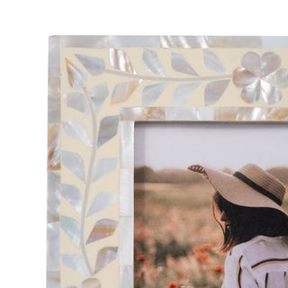Photo Frame - Ivory Wood Mother Of Pearl Inlay Vine: Ivory / 5x7