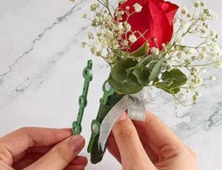 Boutonniere With Magnetic Clip