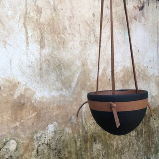 Small Hanging Planter with Leather Hanger: Black/Terracotta